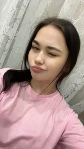 LiliBlandyの😜の枚の写真