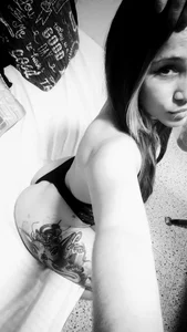 VickyBonnety Public Pic 2