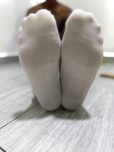 The_Overlord_Alex White Nike socks Pic 5
