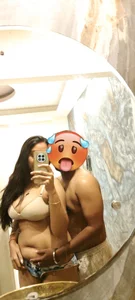 Desiyoungcouple15 Public 사진