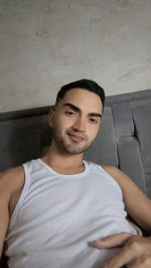 Taylorfem026 kisss slika 3