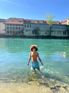 Alexiis_Etereo ✨ Lost somewhere in Europe… 🌍💙 A beautiful lake, breathtaking views and a little piece of paradise Pic 2