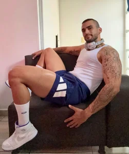 Yafir-Jafet Public Foto 4