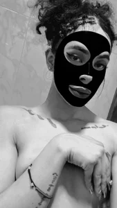 bloom444 🦋 Foto 2