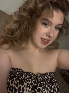 lillydollll's XXX Nude Photo 3