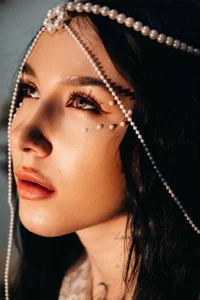 NikkiGoldSide: veneer? ( 4 фото)