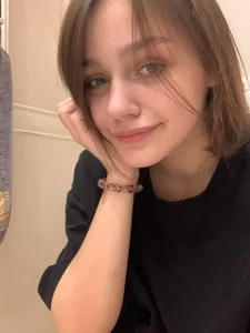 RosseLavish Public Pic 5