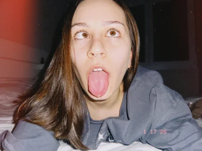 Eva_kinkystudent 📹 Pic 4