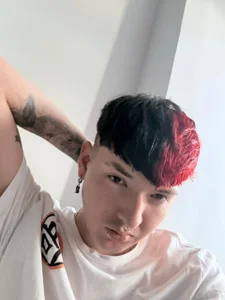 Santiago_morgan fire on black and red Pic