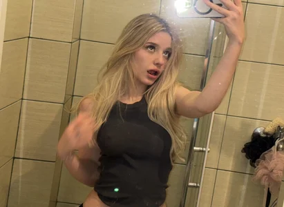 EvelineMagnetic Public Gambar 2