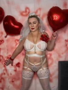 mira_robinsonnn Valentine's Day💋 รูป  3