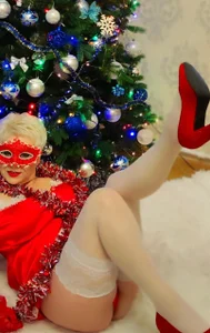 Nika_Clare New Year....a wonderful holiday!!!!!!! Pic 2