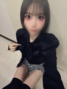 Fujita_Meru Public Pic 5