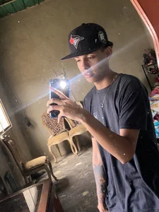 Aleexxx_2005 Public  3টি ছবি