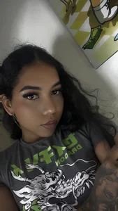 🏳️‍⚧️ de m1tsur1  4 Imagens