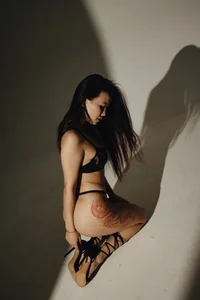 Mishel_Blessing This set is full of playful energy and a touch of trouble Hình 2