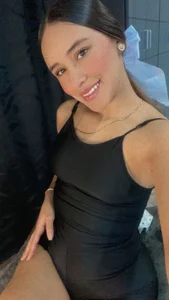 Tinylottie Public Immagine 