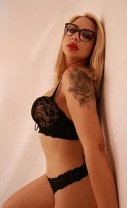 OliviaSmith Amazing Billede 5