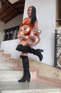 Zdjęcia Ibbie_drastic happy birthday #25🎂🍰:  2