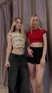 Naughty__Couplles Alice and Kate Foto 9