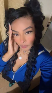 EmmaEbony_ “Admit it… you’ve already fallen for me a little.”  2টি ছবি