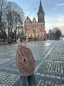 LunaMillie lil trip Foto 5