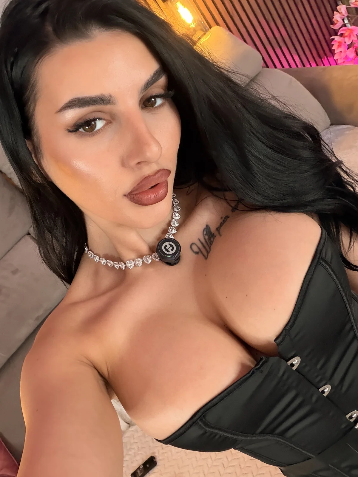 AmyBlair Poză populară 4987