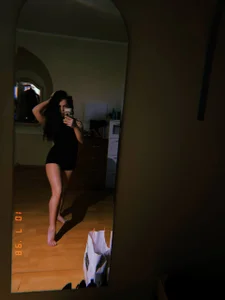 Evelyn_Charm Not much of me ^) Foto 4