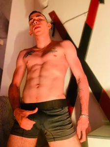 Adammendoza34 Sweat sex heat Pic 5