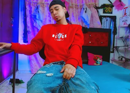 AngelJunior01 Fiery red 🤭 圖片 3