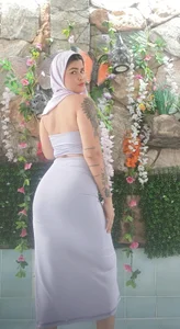 AishaAmin_ Only you can turn me on like this… come in and see for yourself 🔥 사진