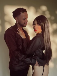 Liah_Marthina kissme টি ছবি