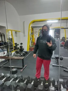 Sports-beast Public Poză