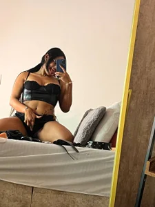 Lilith_Russoo sexy mistress 😝 Pic 4