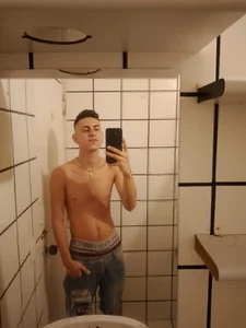 🤍🔥 od twink_scott20  2 snímek