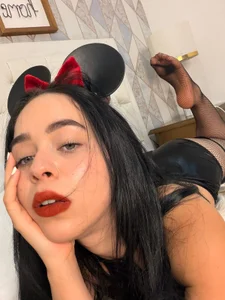 julietta_rousse_ Your little mouse has arrived.🐭💎  9 снимка