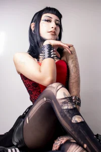 Kat_VonDe Public Pic 4