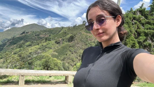 emma_unu Look how beautiful mountains Pic