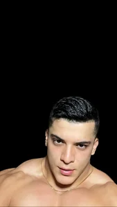 MaximoVega Love Me Pic 2