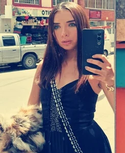 megan_doll2123 Public Foto