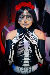LauraSmith-01 Spooky Scary Skeletons 💀 Immagine  5