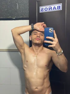 liam_es Red Signal 🔥 รูป  3