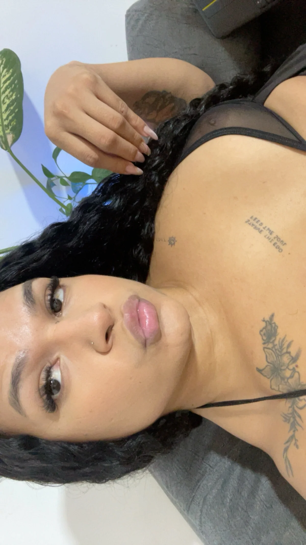 Samara_Hillss 님의 트렌드 중인 사진  139개