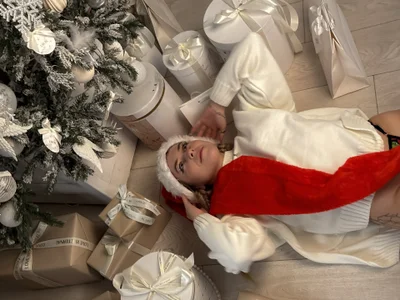 AngelAnty Naughty Xmas🎅🎅🎅 Pic 2