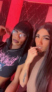 Micaela_And_Violeta Public Bilde 4