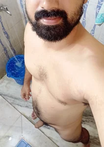 Insecure21's XXX Nude Photo 1