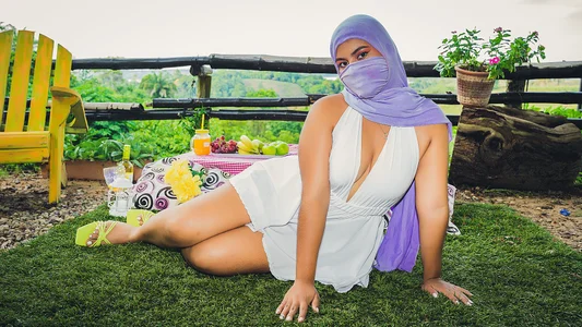 kylie_soraya Public Pic 7