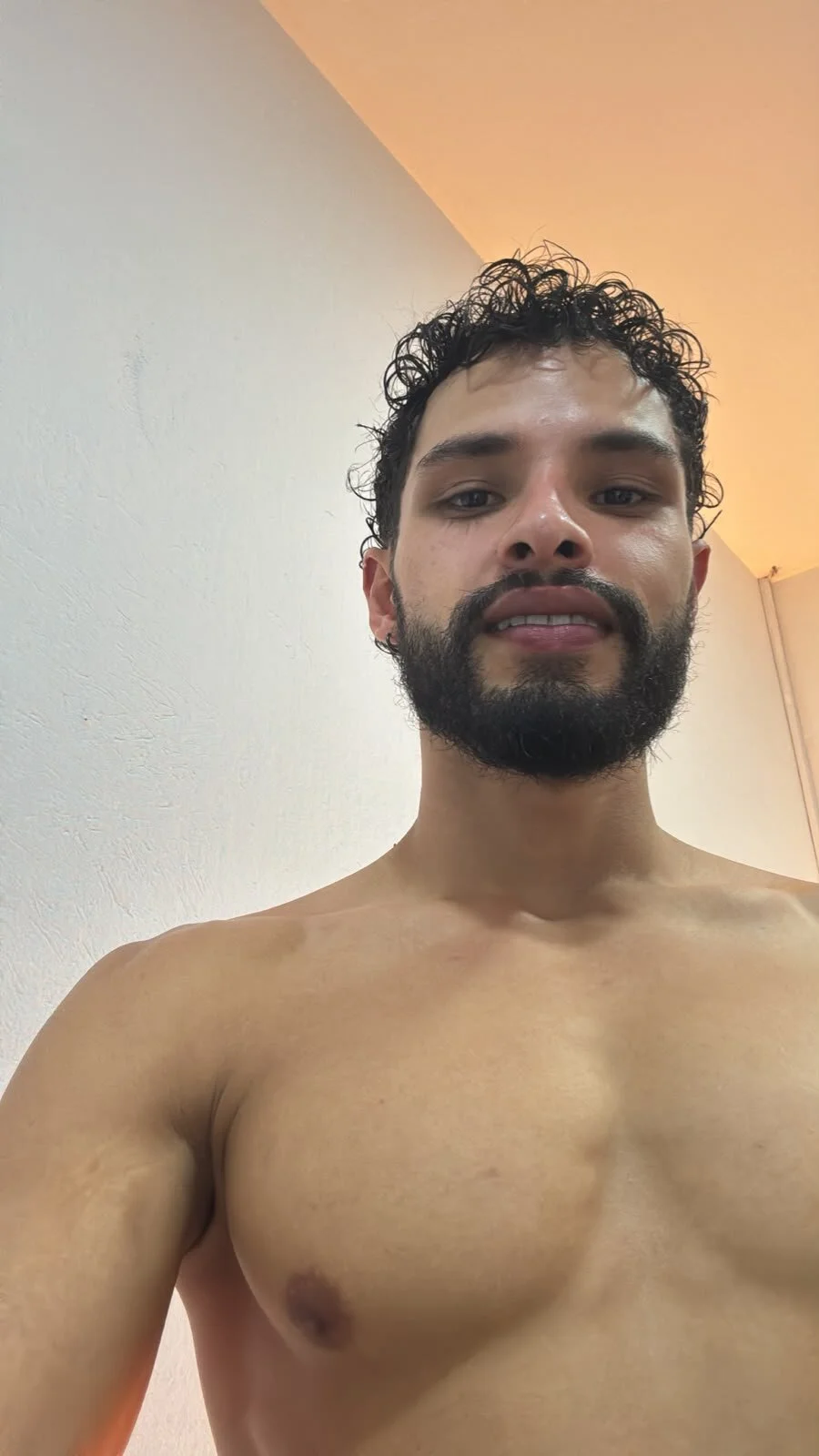 Ethan_Wolf75 热门图片 5290