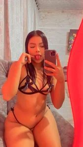 lizycarter's XXX Nude Photo 1