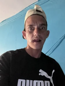 Public od 3Patasyunayuca  7 snímek